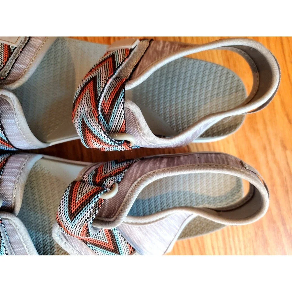 Muk luks sandals Roller Style Hook and Loop Strappy Size 9 - Picture 5 of 10